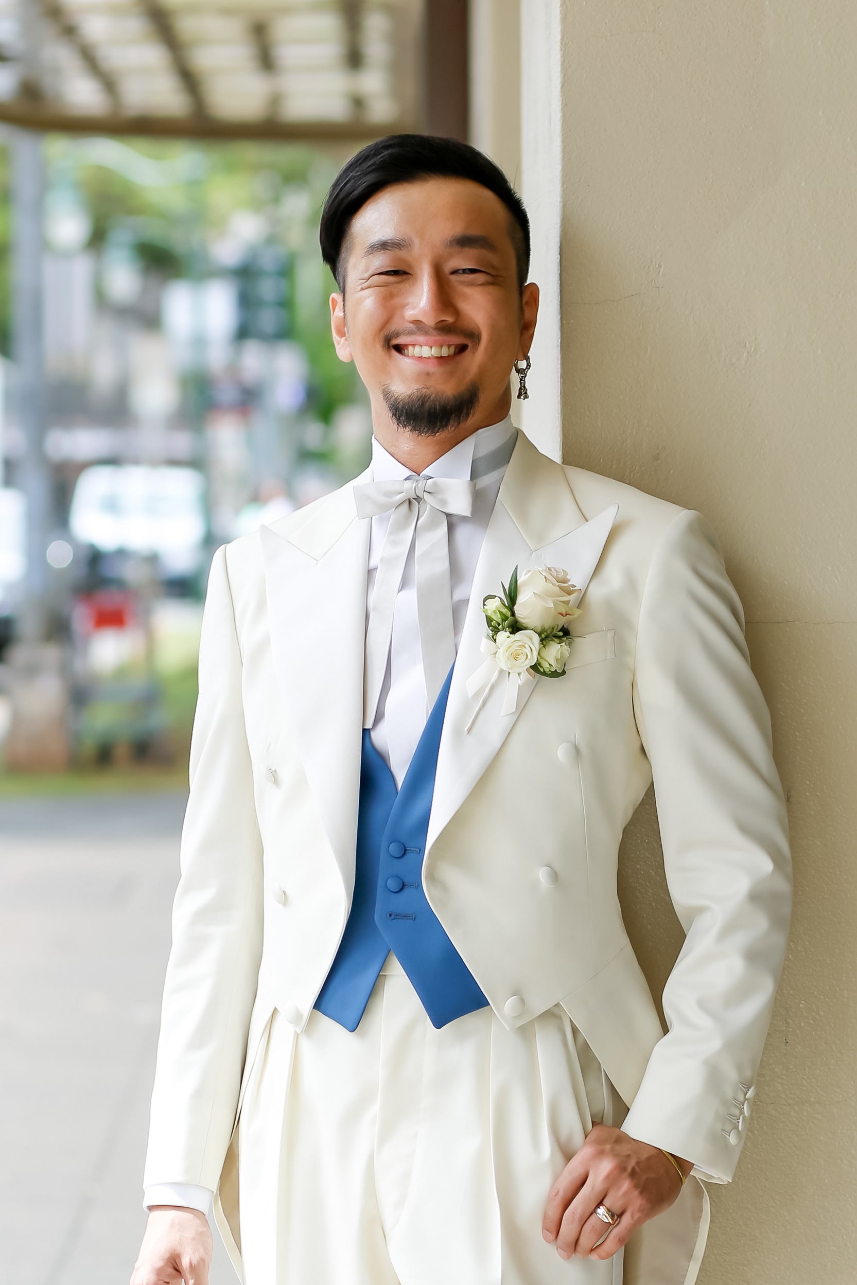 結婚式のオーダースーツ タキシード おしゃれな新郎衣装は大阪 心斎橋のテーラーluxum